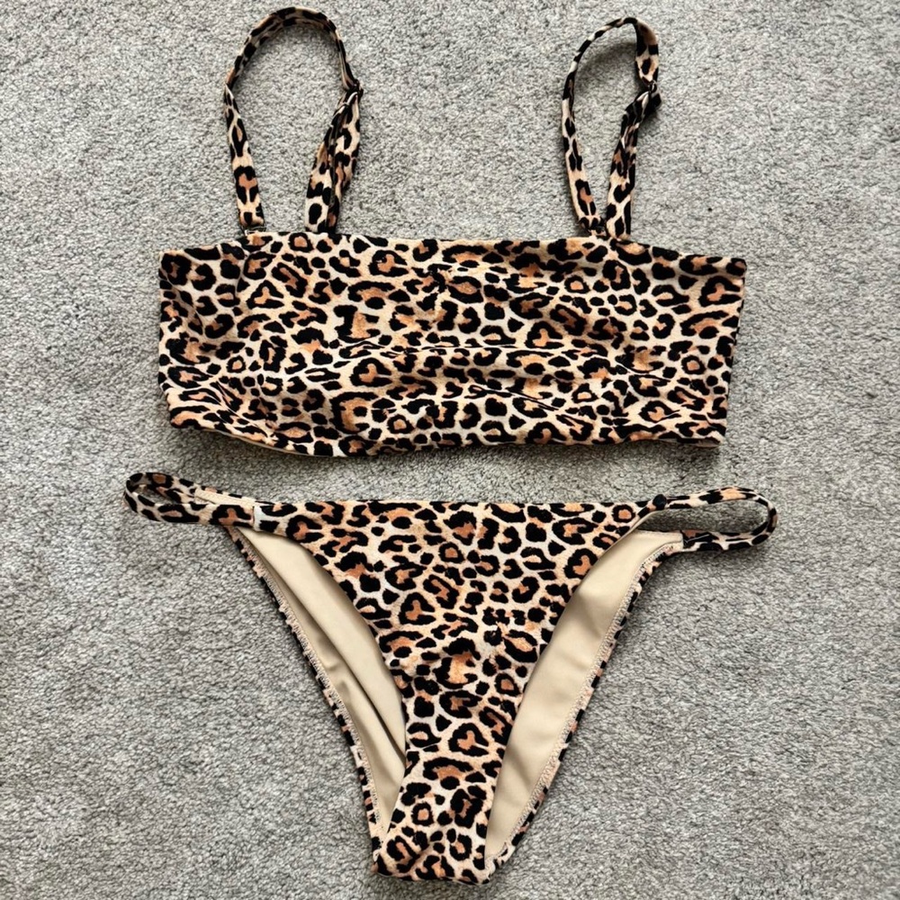 La Hearts Leopard Print Bikini